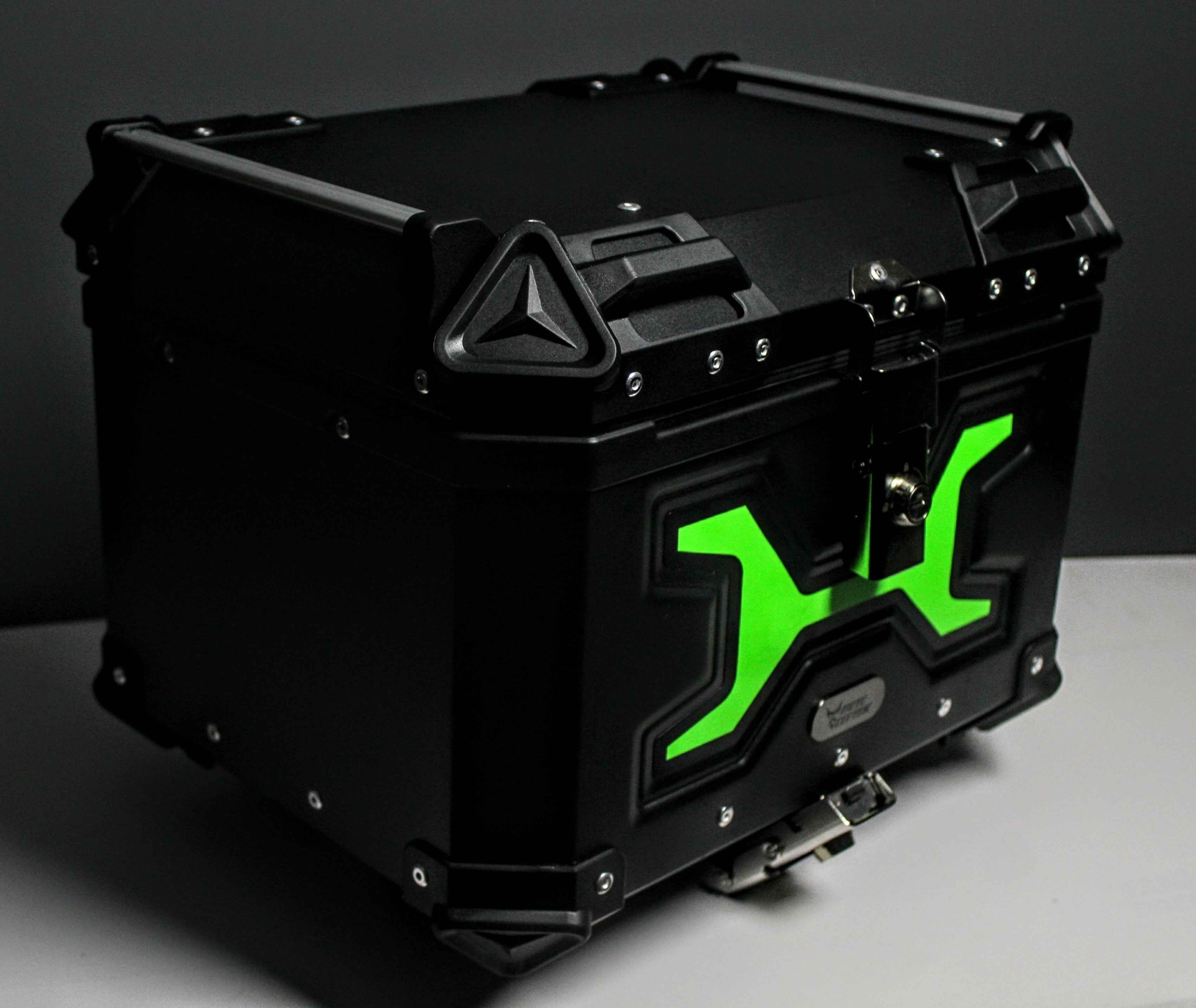 Baú Alumínio Para Moto 45litros + Base Com Light E Forro